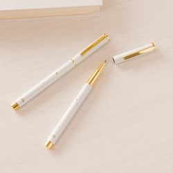 boligrafo blanco 3