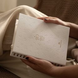 bloomy white 2026 1600 3