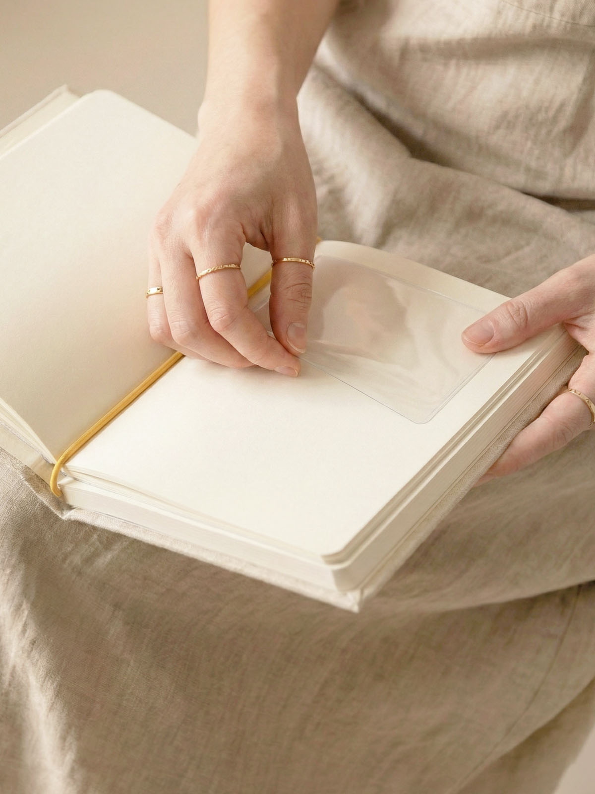 bolsillo transparente autoadhesivo para cuaderno