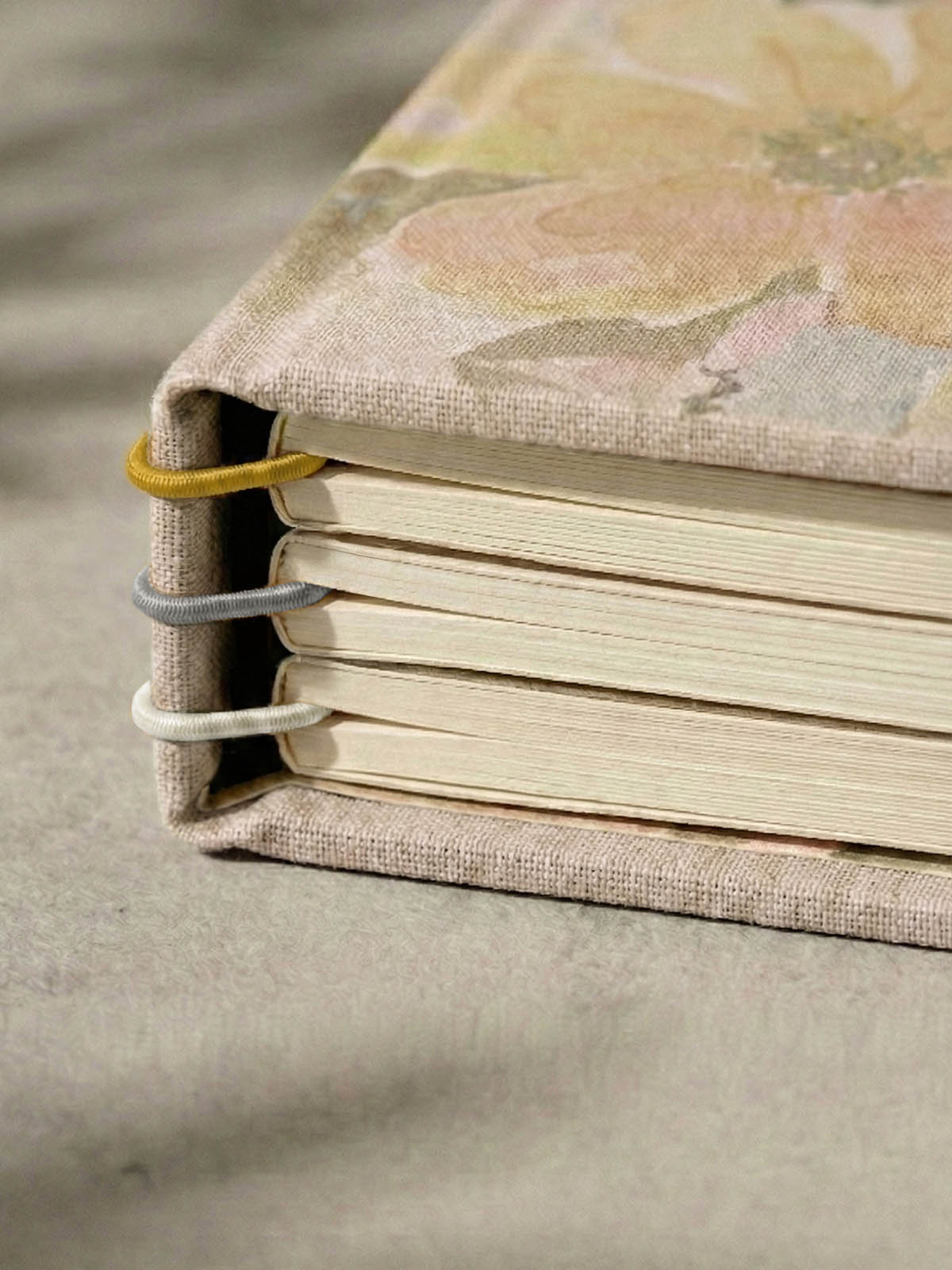 cuaderno a5 estampado floral sistema 1·9 y bandas conectoras