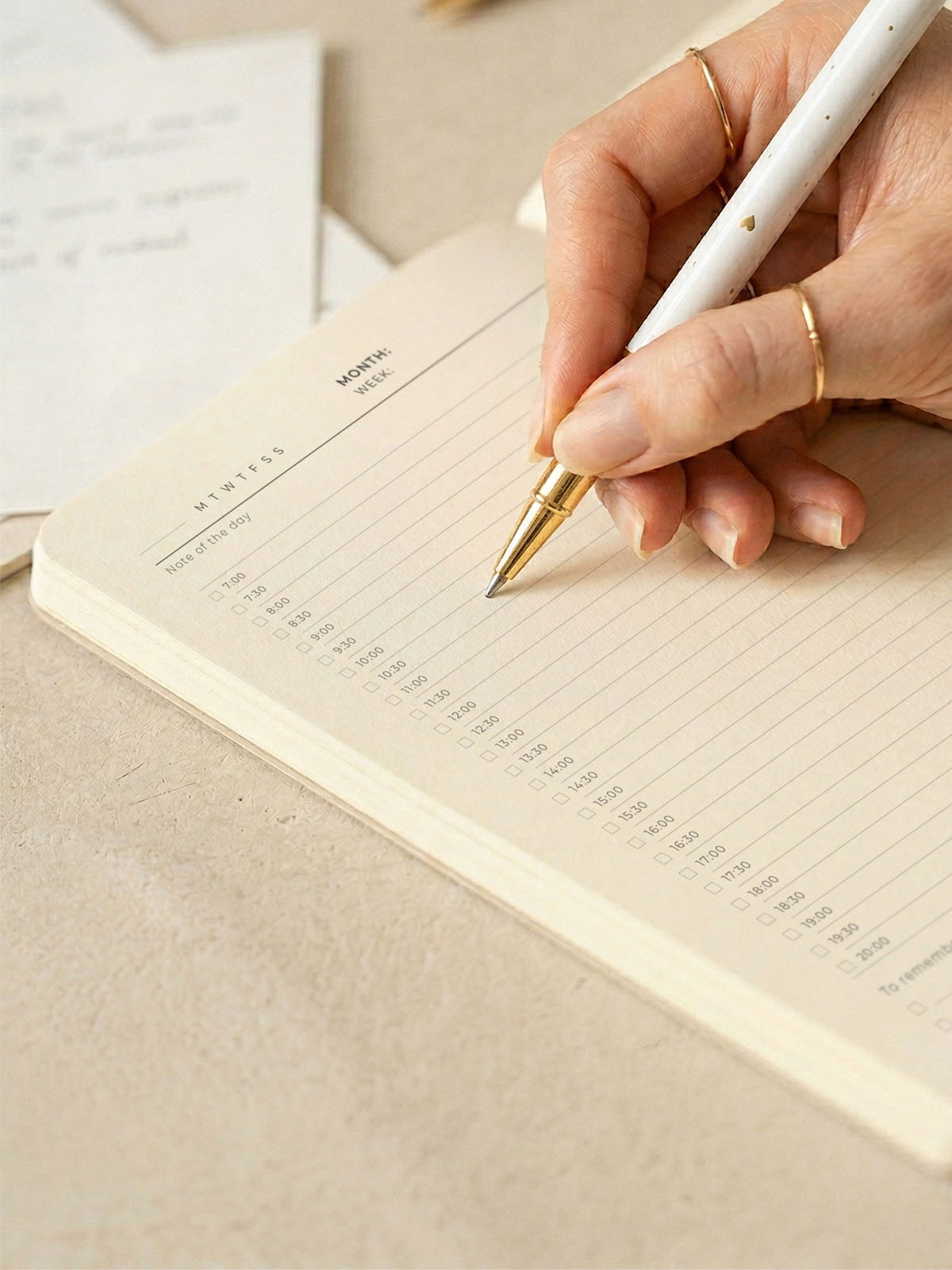 cuaderno de planificación diaria por horas